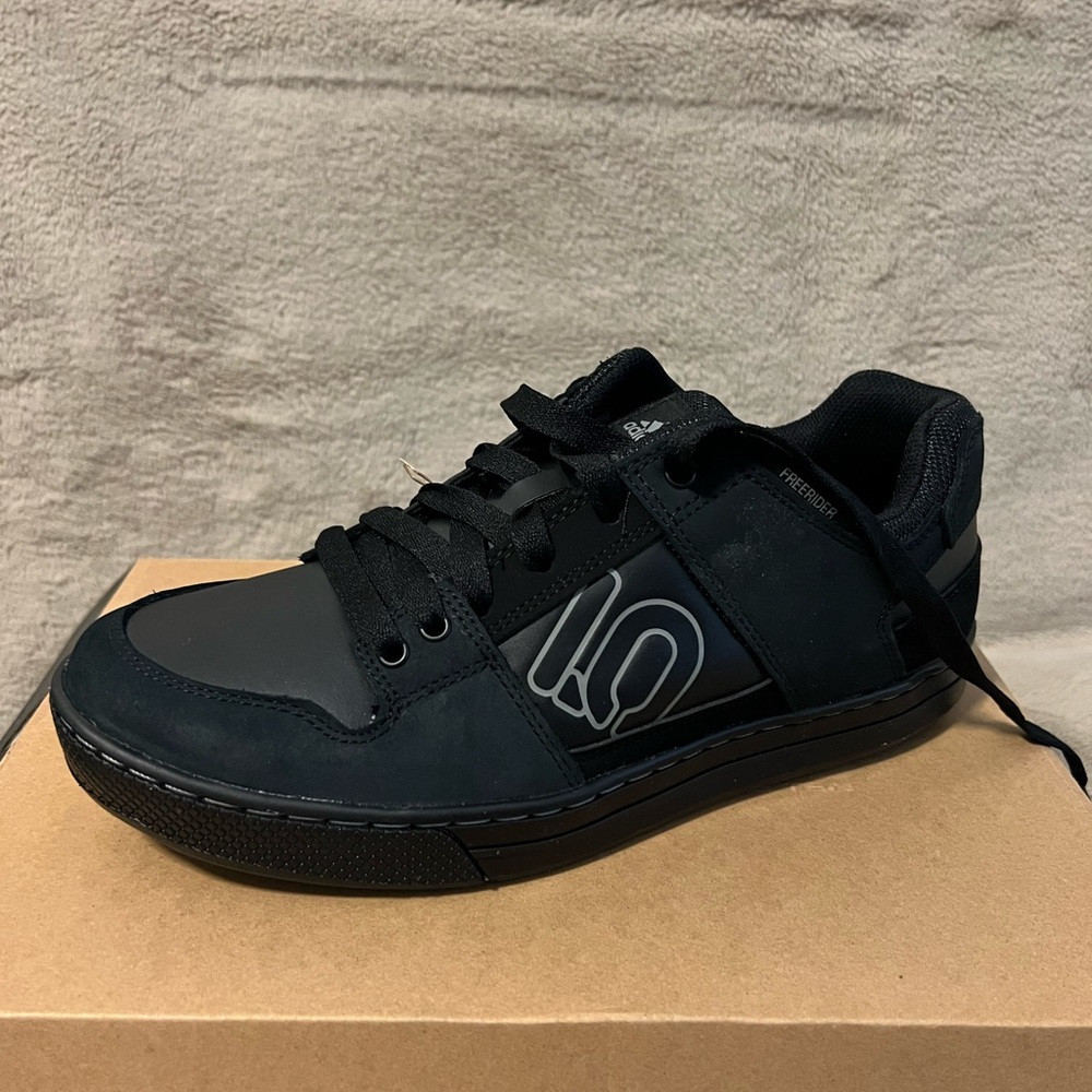 Adidas Five Ten Freerider DLX Mountain Biking Shoes